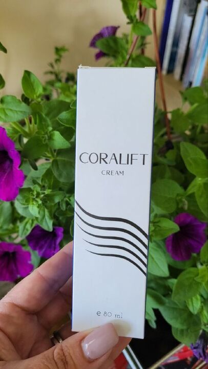 Experience with the use of Coralift cream, photo of the packaging